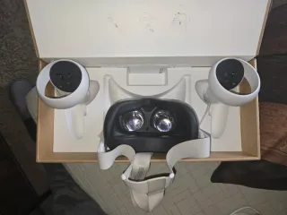 Occhiali Meta Quest 2