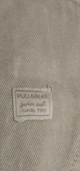 Peto Vaquero Pull&Bear Talla XS Color Crema