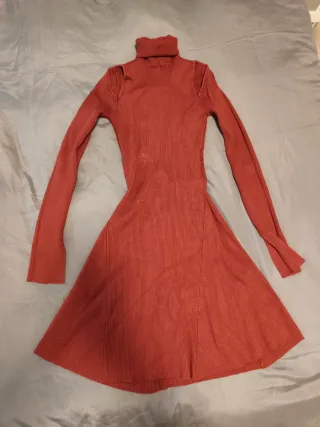 Vestido de punto burdeos