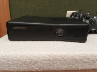 Console Xbox 360 Nera + Accessori