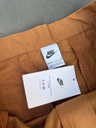 Pantalones Chinos Nike Sportwear Club Marrones