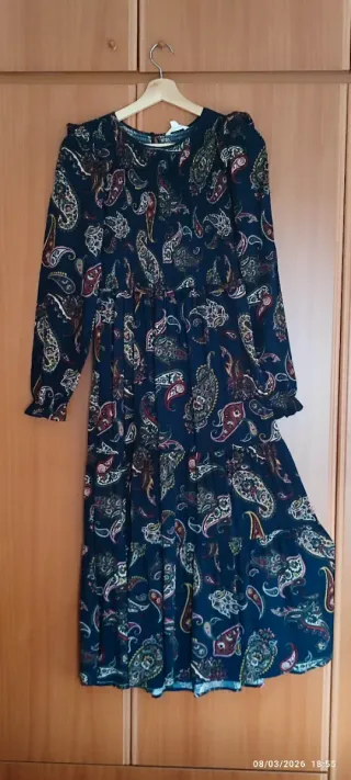 Vestido largo estampado Stradivarius Talla S