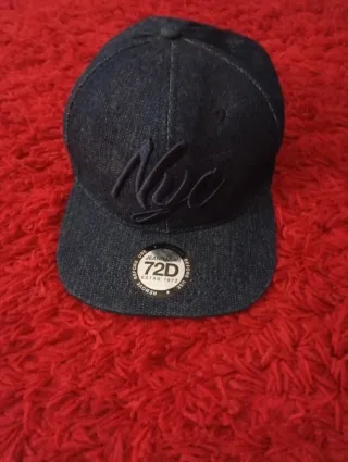 Gorra de mezclilla con logo NYC original