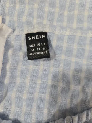 Vestido corto azul con estampado