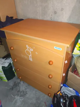 Cómoda infantil Micuna madera