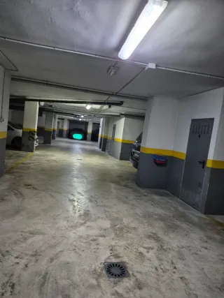 Alquilo plaza de garaje en Ronda Sur