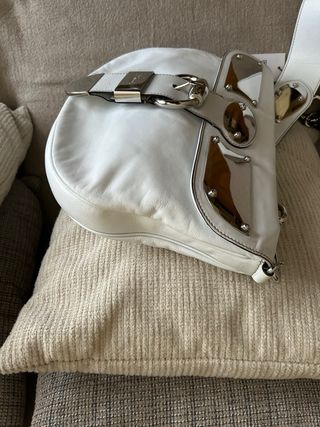 Borsa Gucci bianca con accessori argentati