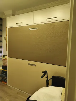 Litera abatible y colchones sin estrenar NUEVO.