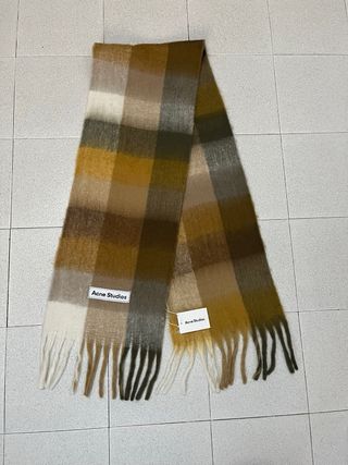 Bufanda Acne Studios cuadros beige y marrón