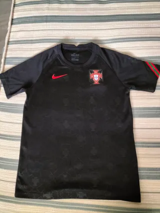 Camiseta Portugal-NIKE 2020/2021-Impecable