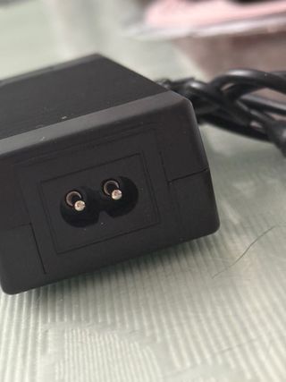 Adaptador de Corriente Negro