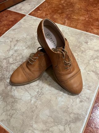 Zapatos Oxford Pitillos Marrón Talla 35