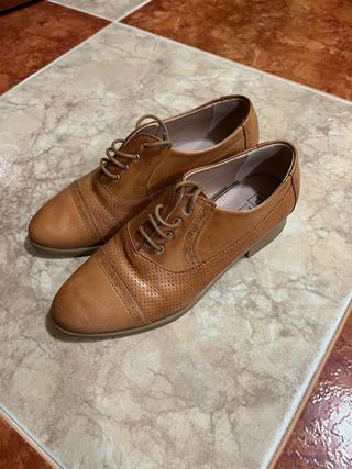 Zapatos Oxford Pitillos Marrón Talla 35