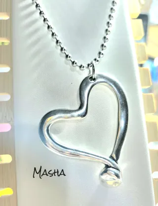 Collar largo corazón plata