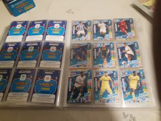 Álbum Adrenalyn XL 22-23 Casi Completo