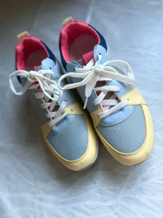 Sneakers sportive blu e gialle
