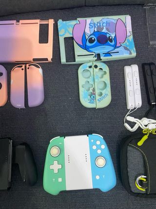 Accessori Nintendo Switch: Controller e Custodia