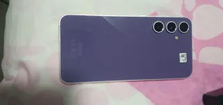 Samsung Galaxy S23 FE estado impecable.