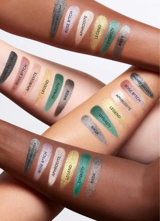 Haus Laboratories Sombra Líquida tono Biker