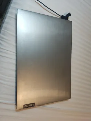 Ordenador portátil Lenovo Gris/Plata