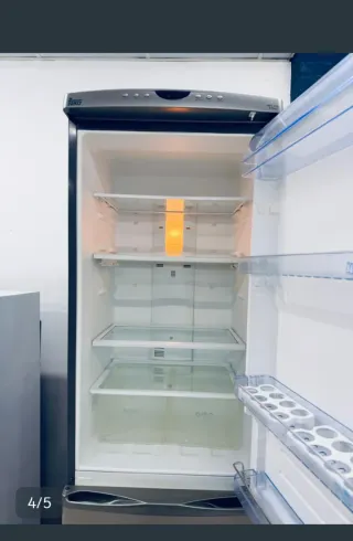 Nevera combi plateada