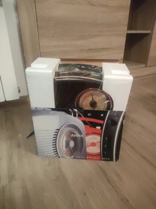 Radio Vintage Negra y Plateada