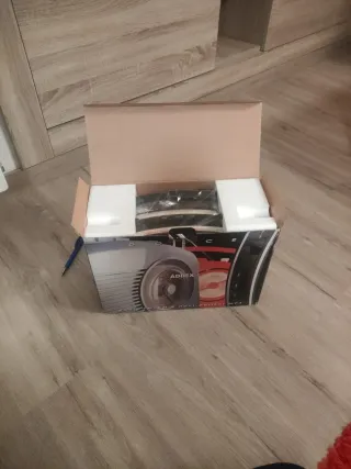 Radio Vintage Negra y Plateada