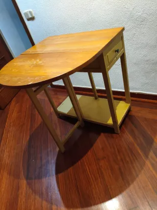 Mesa plegable de madera