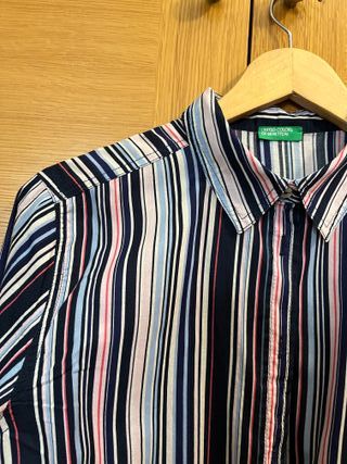 Camisa de rayas United Colors of Benetton