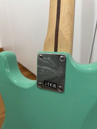 Guitarra Eléctrica Squier Stratocaster