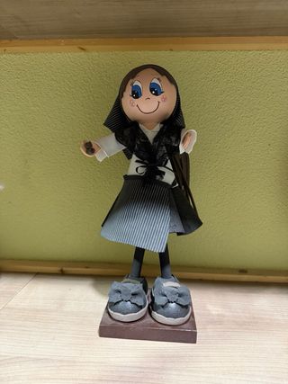 Muñeca Fofucha Goma Eva .