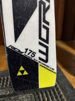 Esquís Gigante FIS Fischer