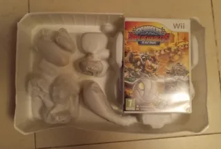 Skylanders SuperChargers Racing Wii Starter Pack