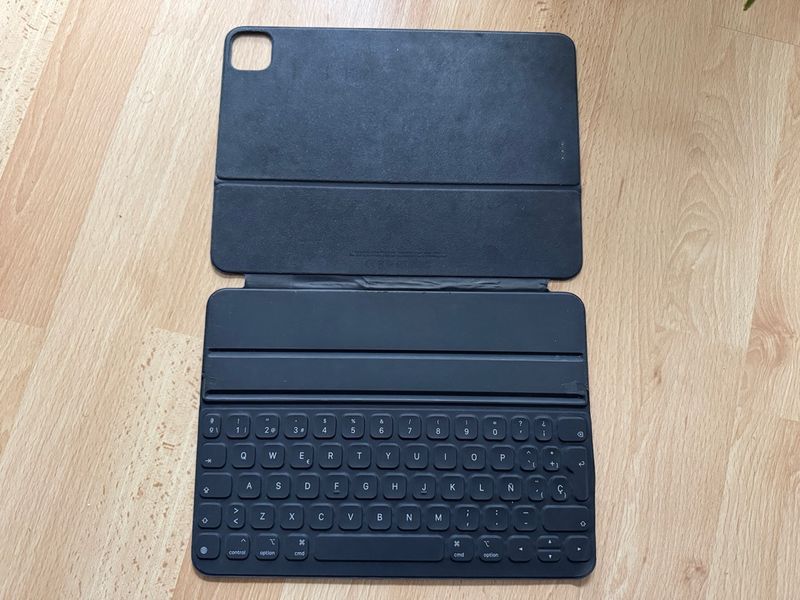 Funda Teclado Smart Folio iPad 11” Original Gen 2