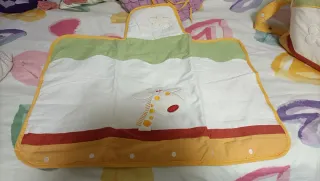 Bolsa maternidad + cambiador portátil + tijeras