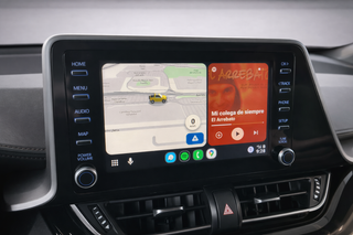 Toyota C-HR 2.0 Hybrid | Dynamic Business