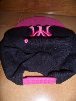 Gorra NY Negra y Rosa