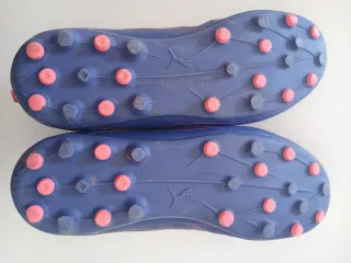 Botas de fútbol azules