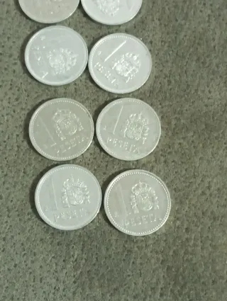 10 monedas de 1 peseta aluminio