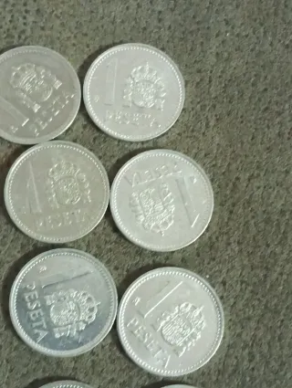 10 monedas de 1 peseta aluminio