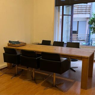 Preciosa mesa comedor madera maciza