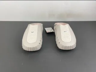 Sandalias Nike Slide Blancas con Suela Antidesliza