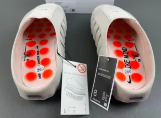 Sandalias Nike Slide Blancas con Suela Antidesliza