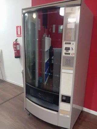 Máquina Vending Azkoyen