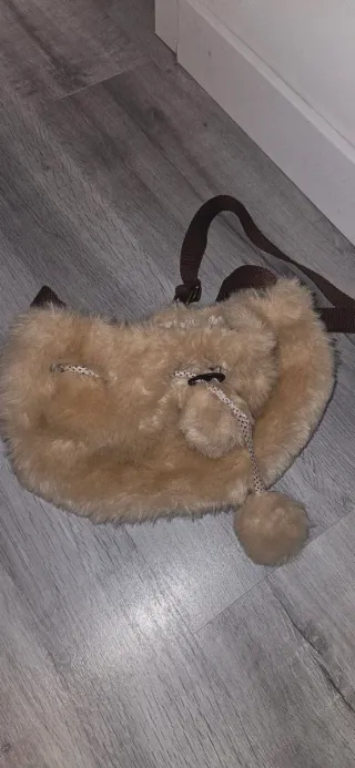 Bolso peluche niña beige y marrón
