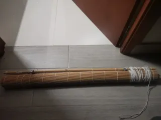 Estores de bambú enrollables