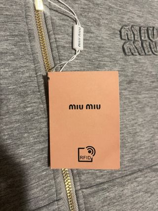 Sudadera Miu Miu Gris con Cremallera