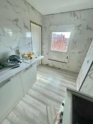 Especialista en pladur,pintor,alicatado,portes