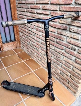 Patinete Mongoose Rise 110 Expert Freestyle