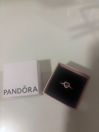 Anillo Pandora Corazón Rojo y Plata